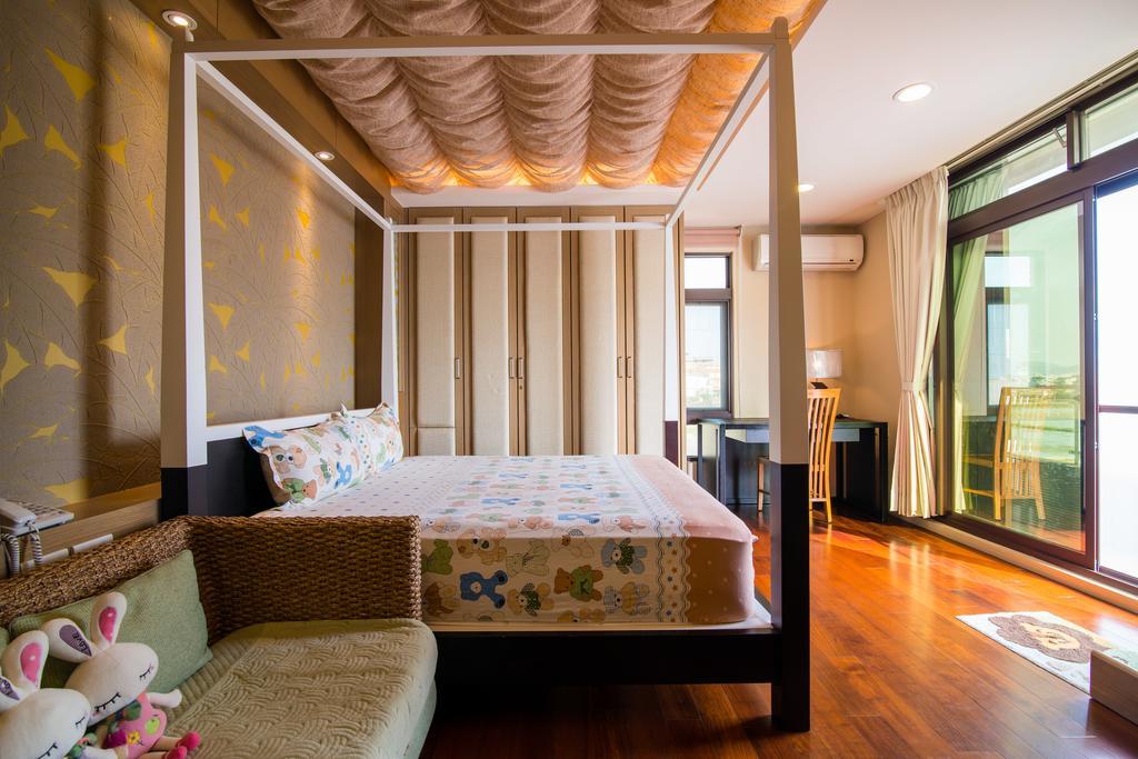 宜人生活溜滑梯親子民宿 Easylife B&B Донгшан Стая снимка
