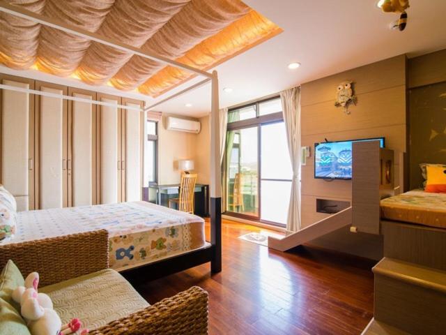 宜人生活溜滑梯親子民宿 Easylife B&B Донгшан Екстериор снимка