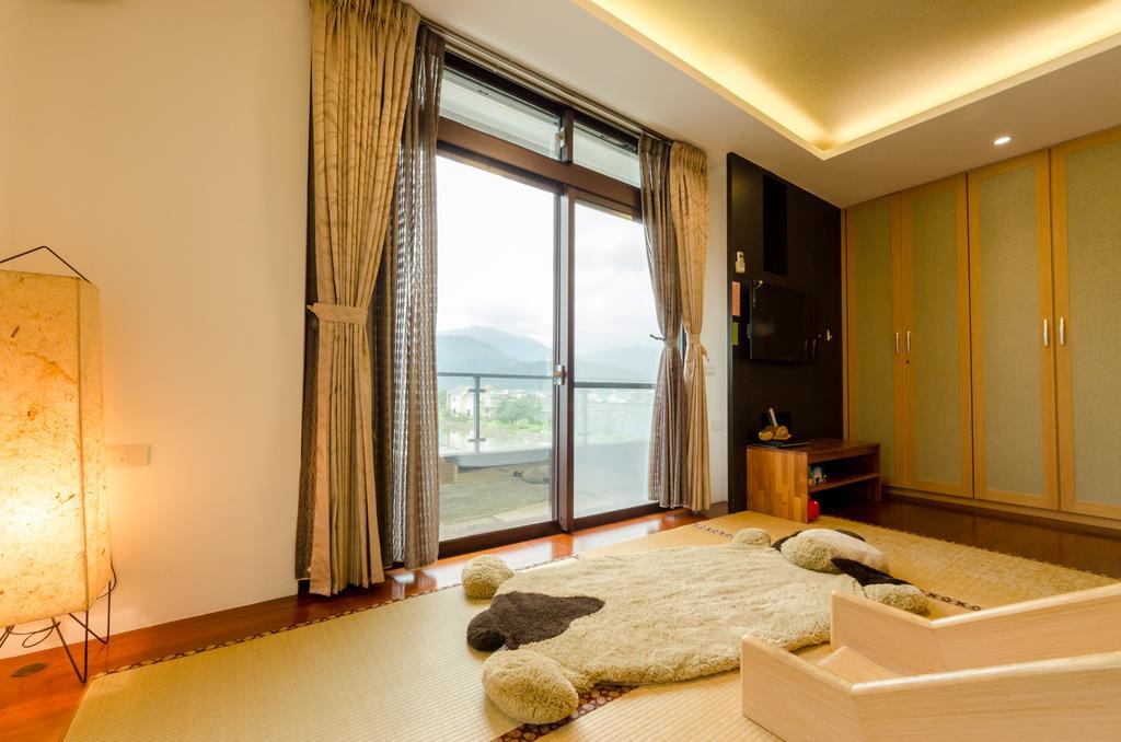 宜人生活溜滑梯親子民宿 Easylife B&B Донгшан Екстериор снимка